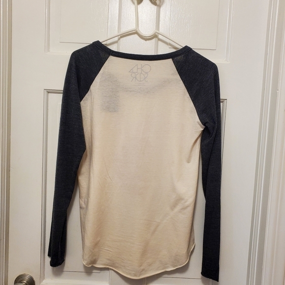 NWT Chaser Graphic Tee Size Medium T.G.I.F., fun, casual - Picture 6 of 7